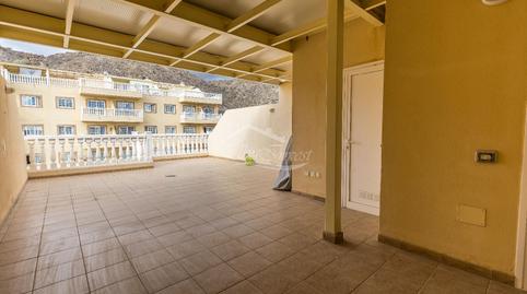 Foto 2 de Ático en venta en Palm - Mar, Arona