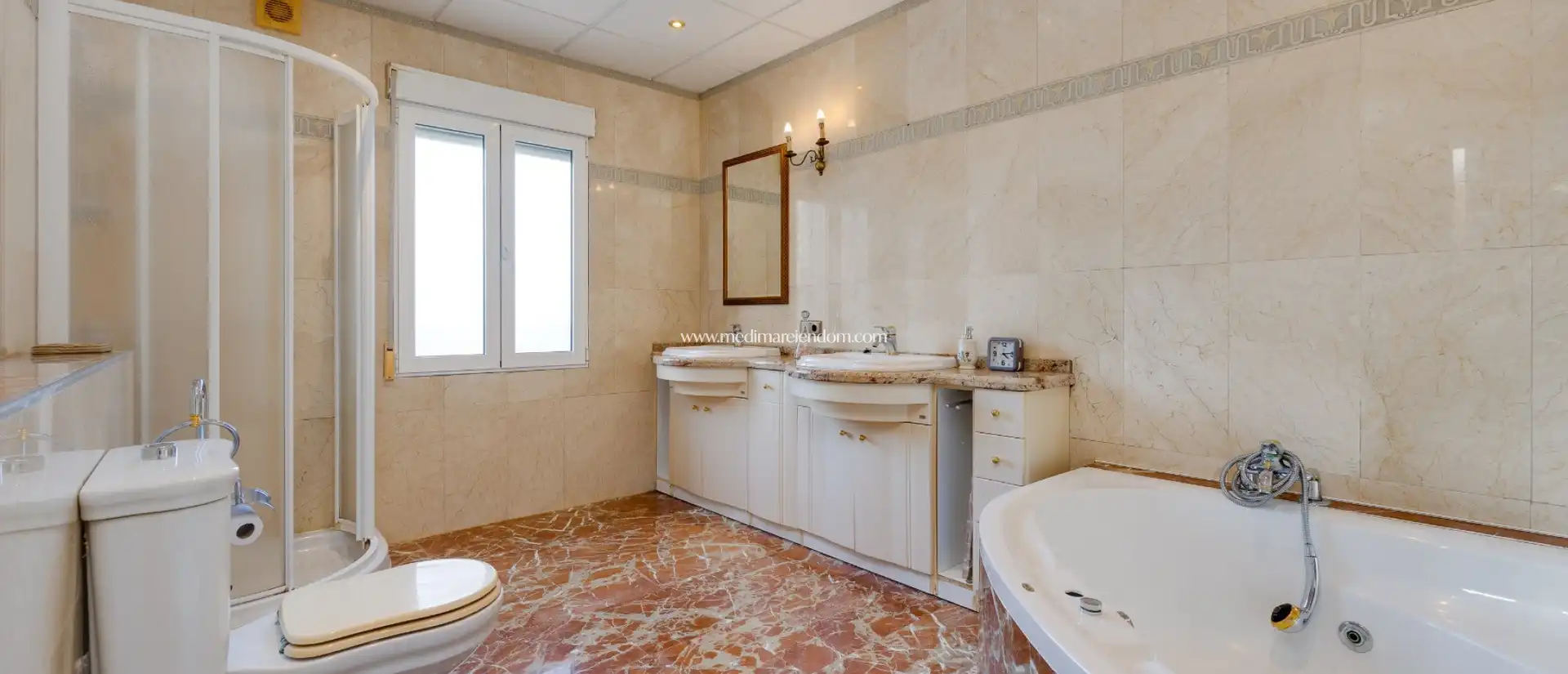 Casa o chalet en venta en Zona Carrefour - Urbanizaciones