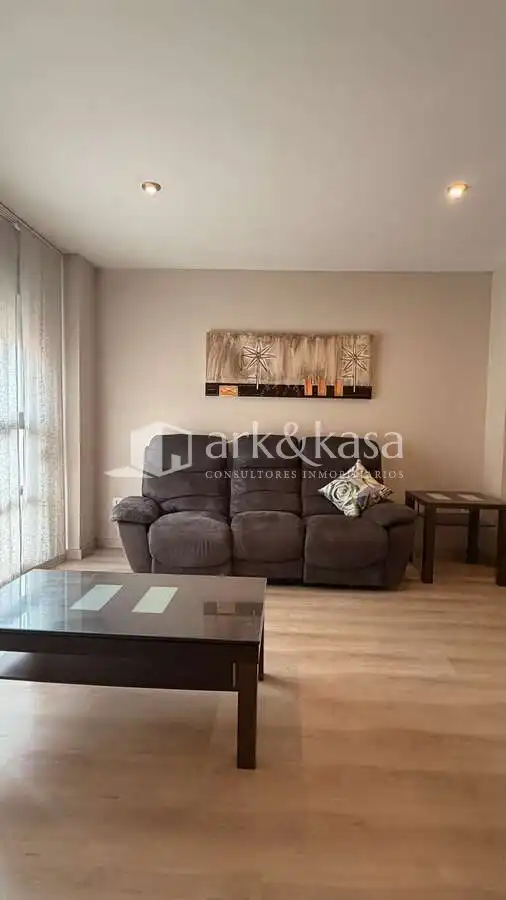 Wohnzimmer von Wohnung zur Miete in Valencia mit Klimaanlage, Abstellraum und Möbliert