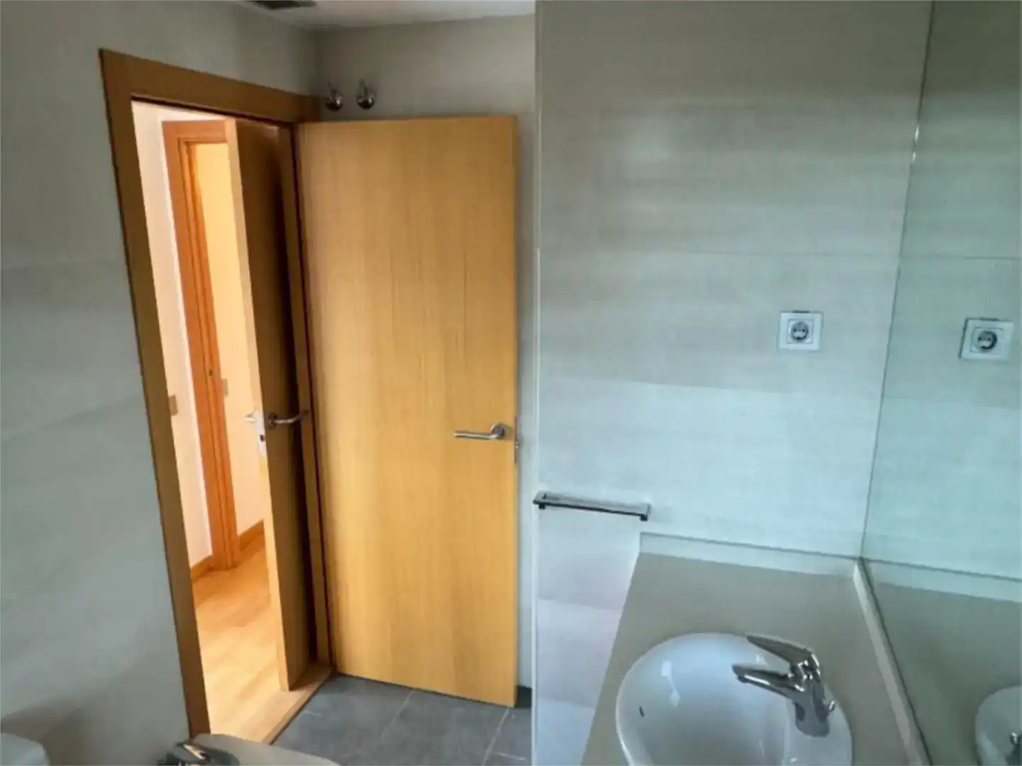 Bany de Pis en venda en Sant Cugat del Vallès amb Aire condicionat, Piscina i Balcó
