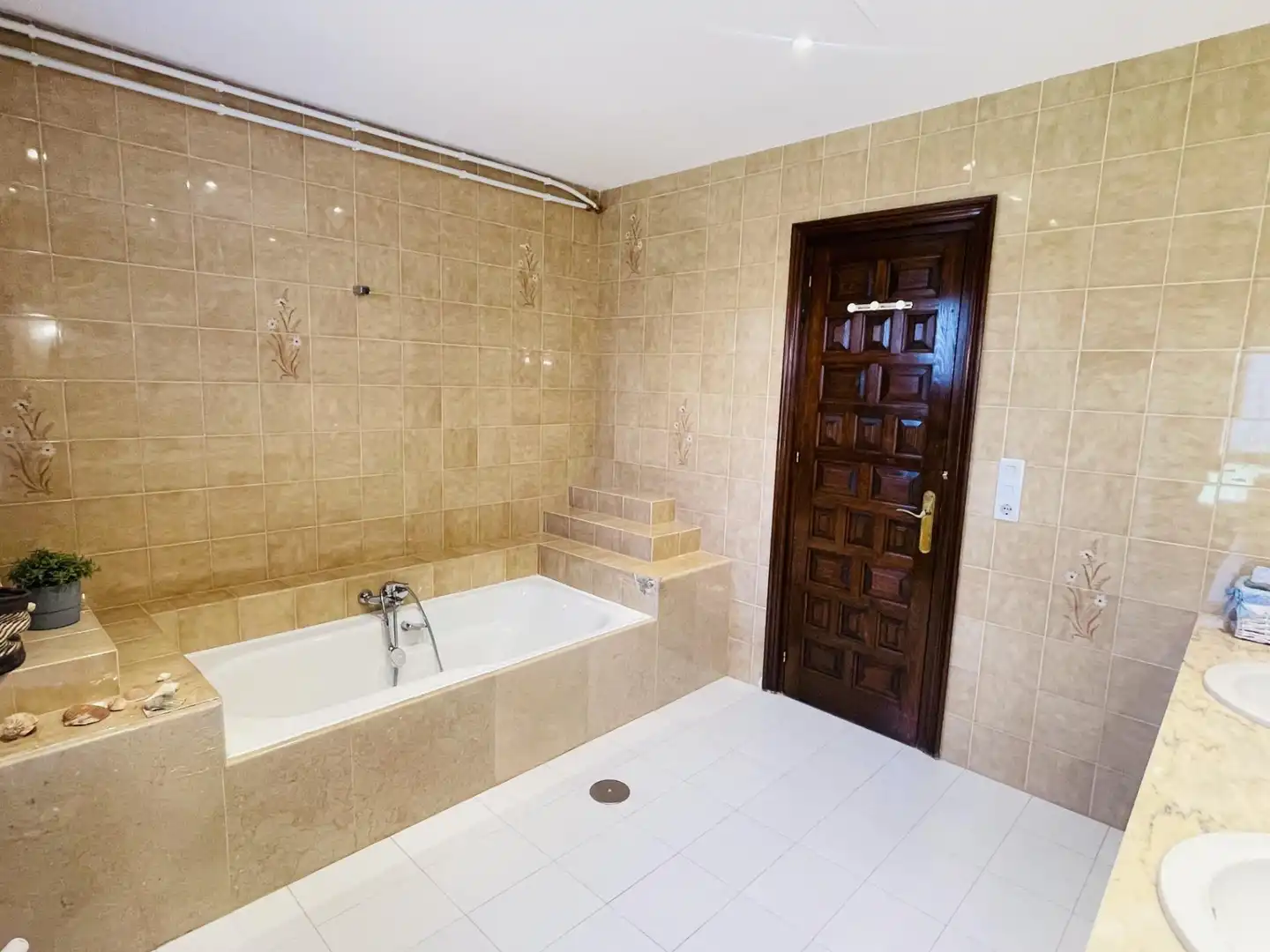 Bathroom of Houses for sale in Antequera  with Heating, Private garden and Swimming Pool