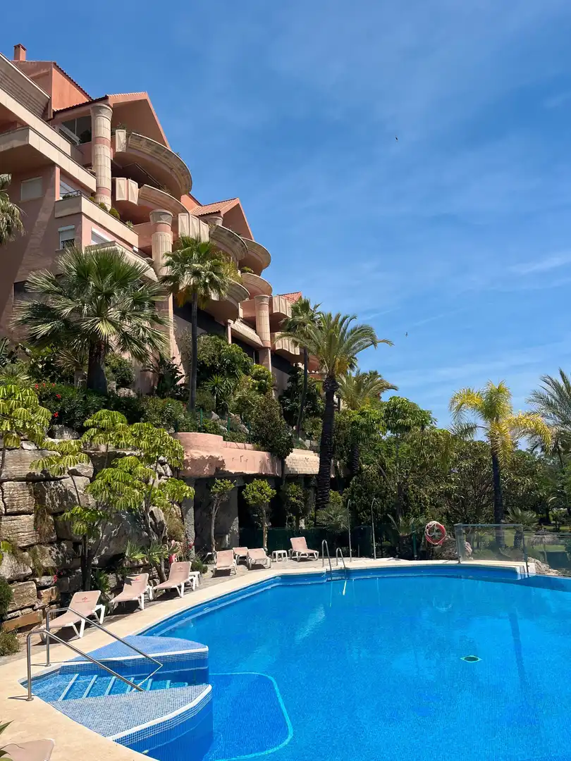 Außenansicht von Büro zur Miete in Marbella mit Klimaanlage, Heizung und Möbliert