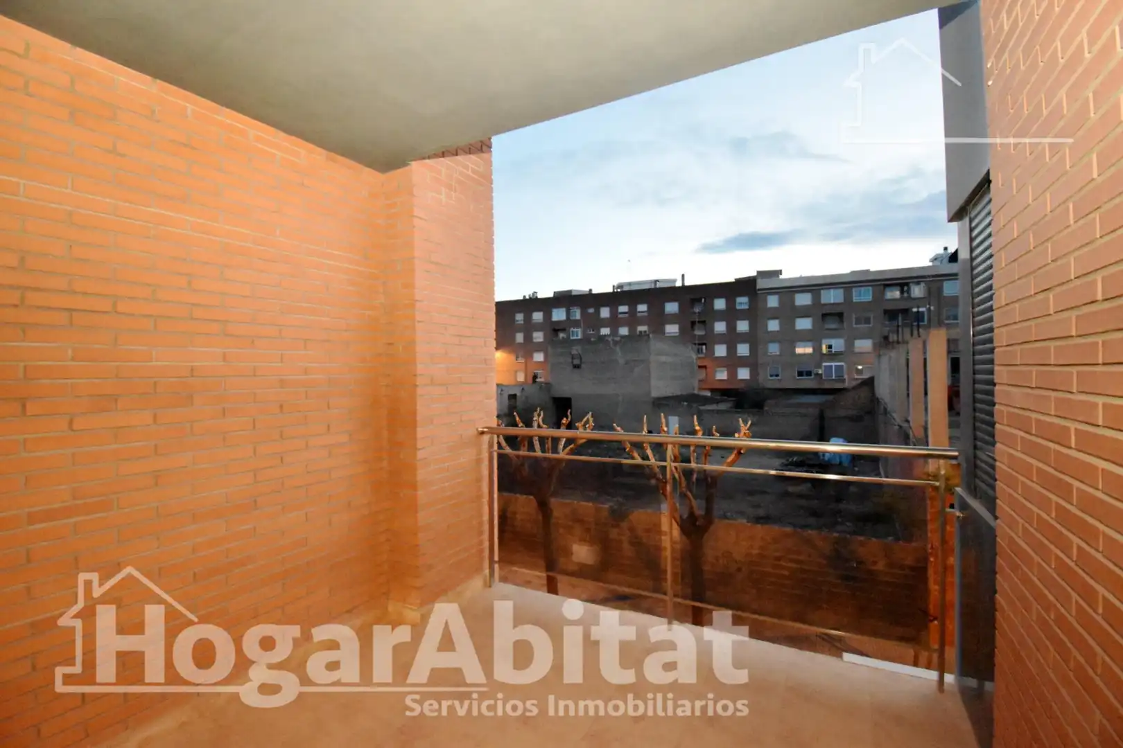 Habitación de Piso en venta en Almazora / Almassora con Aire acondicionado, Terraza y Trastero