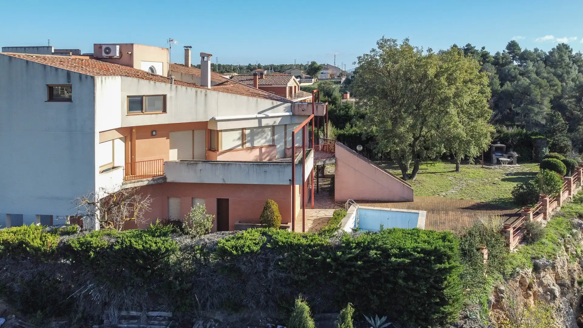 Detached house with terrace for sale in carrer Font de Nerola, imagen 52