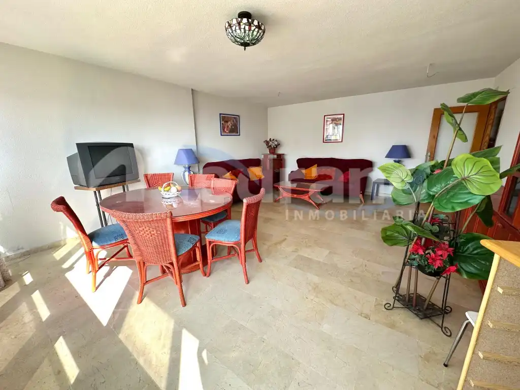 Appartamento con piscina in vendita a Avenida Armada Española, imagen 8