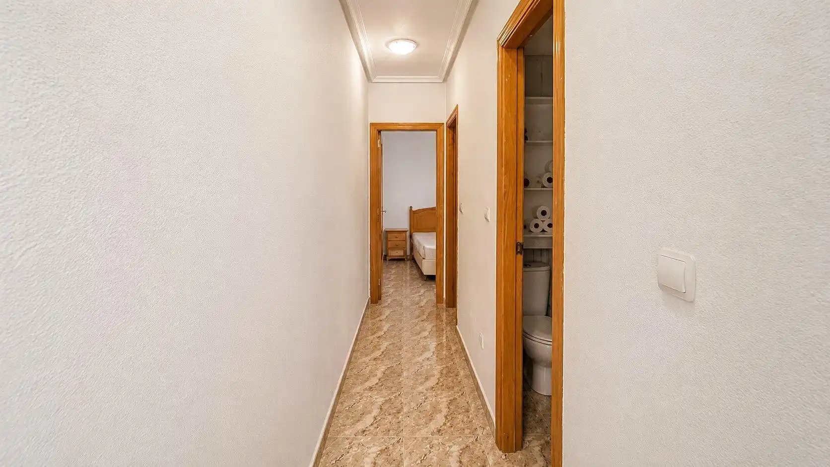Apartamento en venta en Torrevieja con Terraza y Amueblado