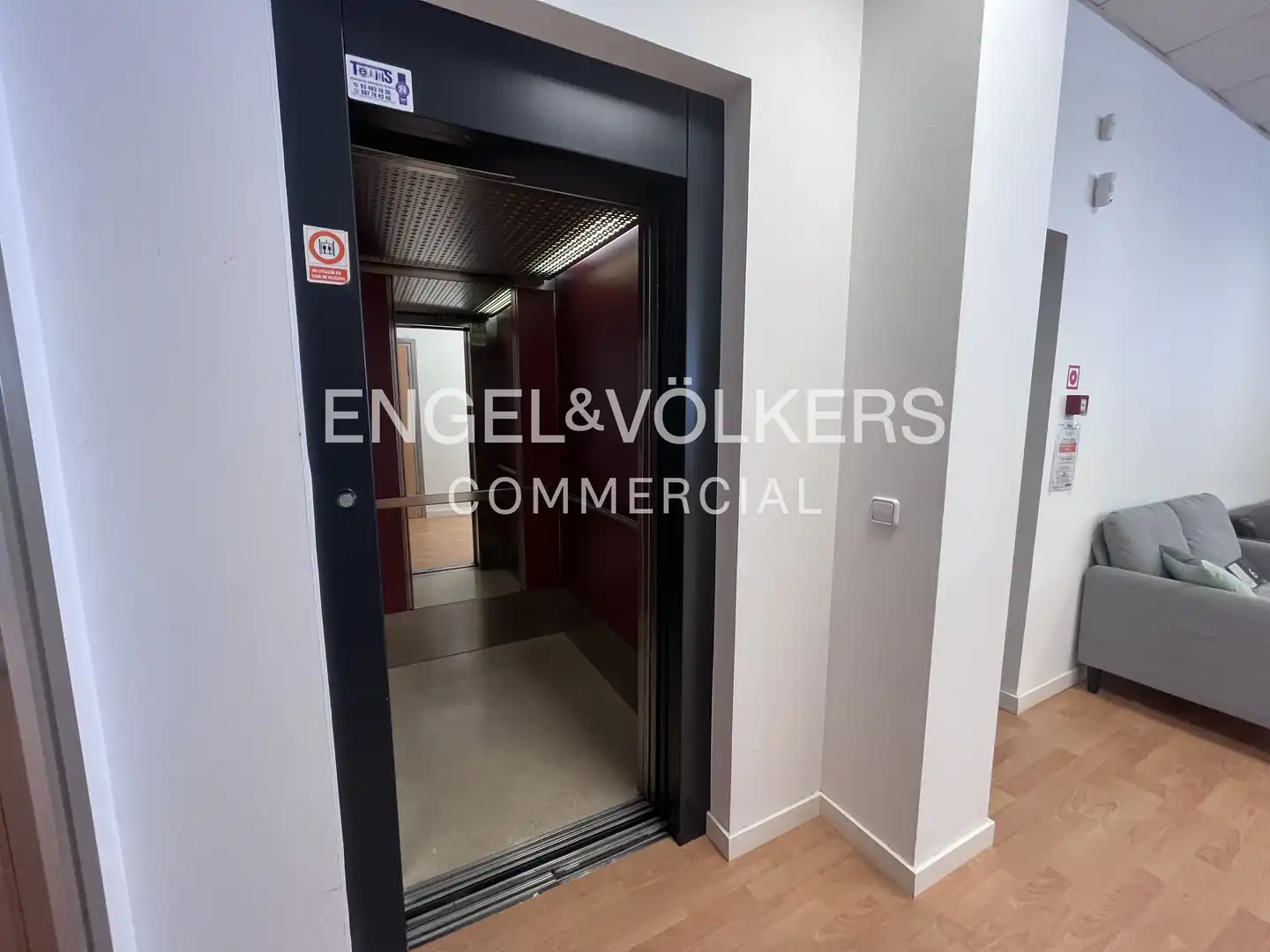 Business premises for sale in Montigalà - Sant Crist, imagen 11