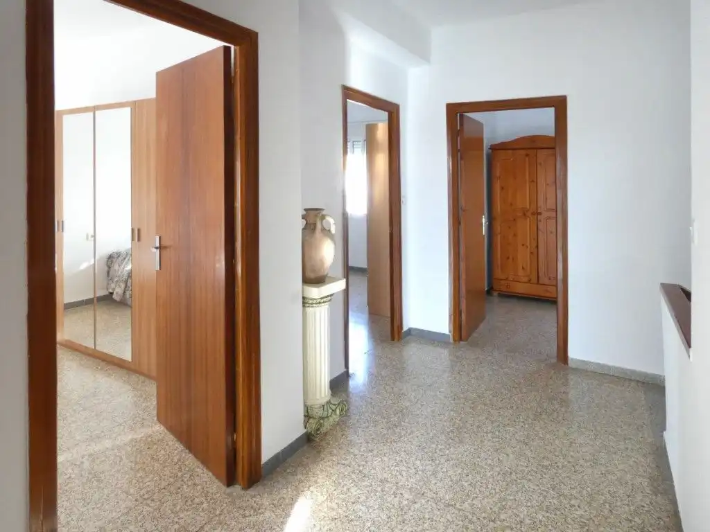 Casa adosada en venta en Camporrobles