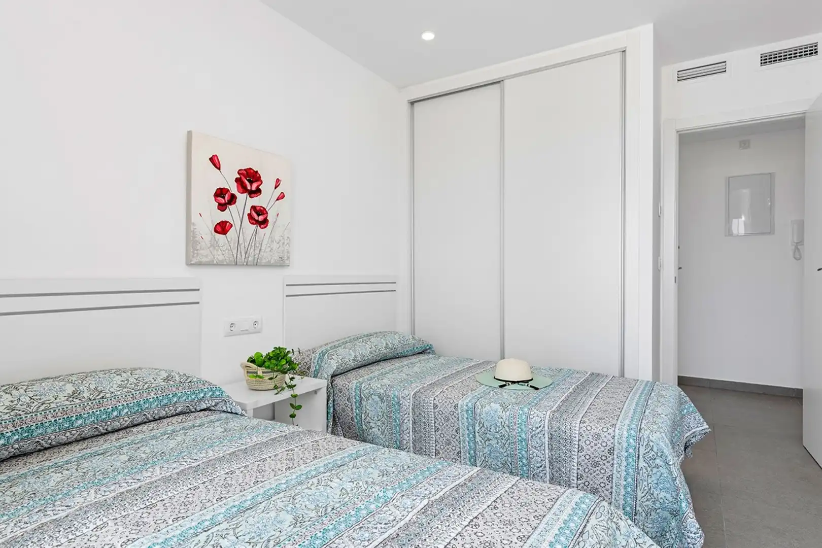 Habitación de Piso en venta en La Manga del Mar Menor con Aire acondicionado, Calefacción y Jardín privado