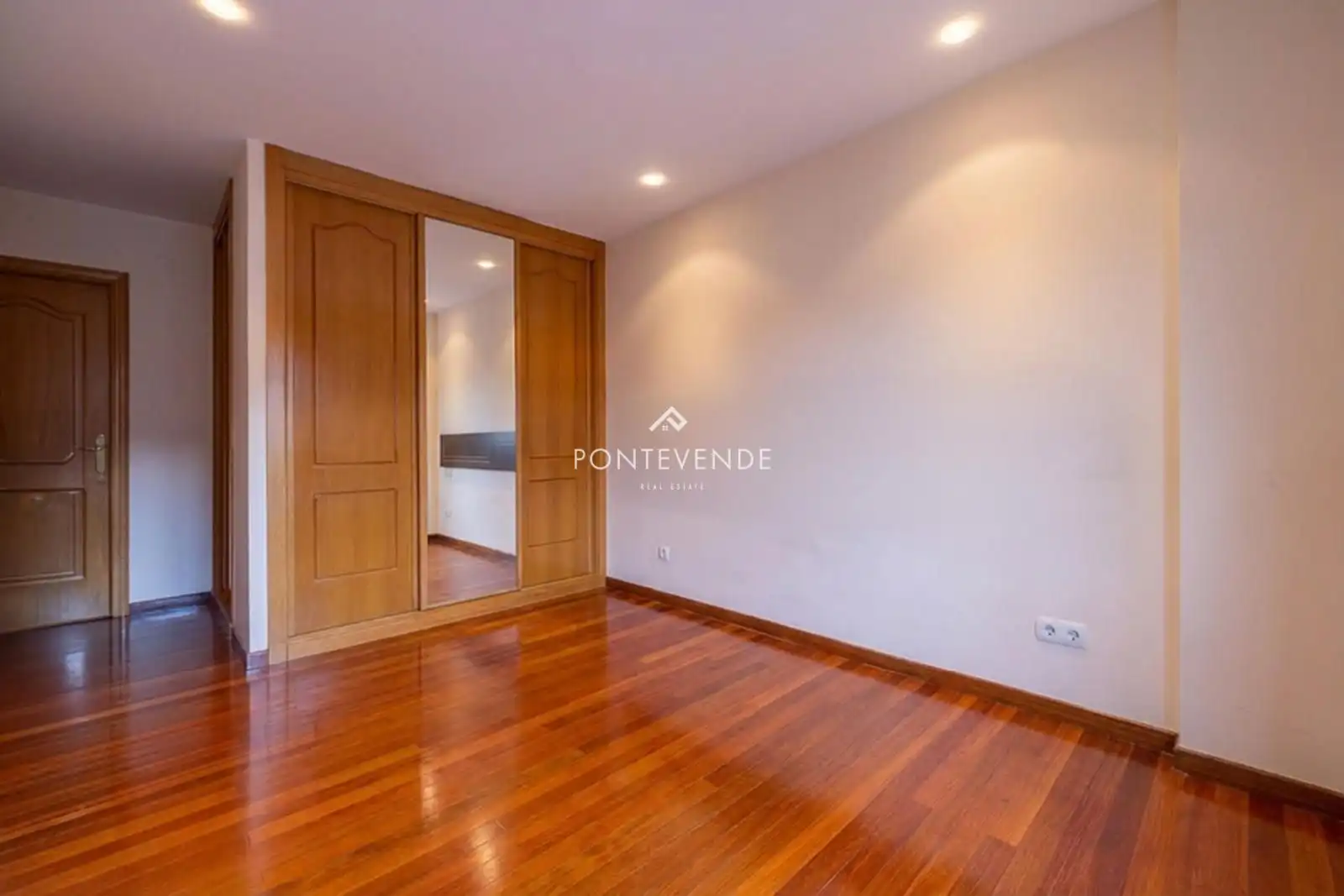 Appartamento con ascensore in vendita a AVENIDA DE OURENSE, 41, imagen 30