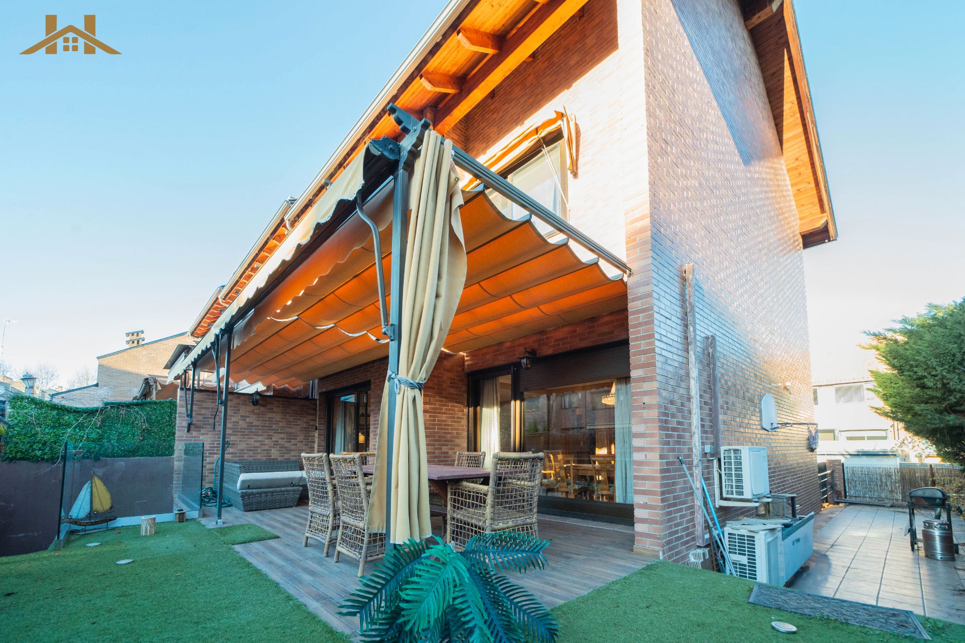 Terrace of House or chalet for sale in Boadilla del Monte  with Air Conditioner, Heating and Private garden
