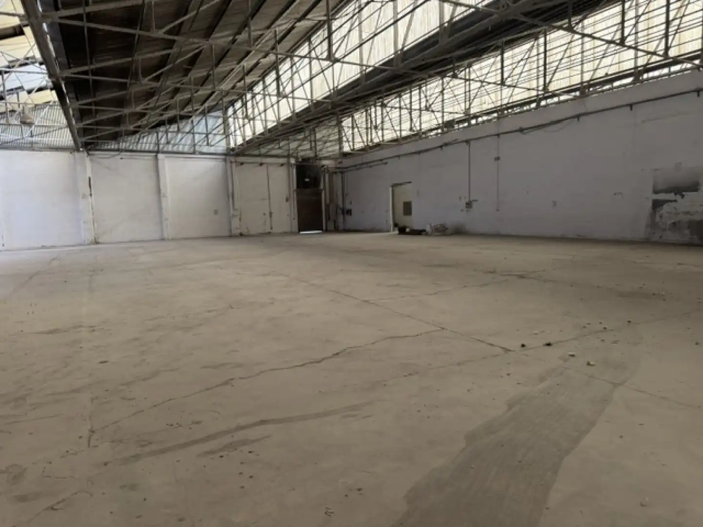 Nave industrial de alquiler en Rafelbuñol / Rafelbunyol