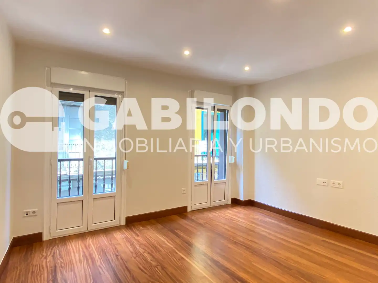 Habitación de Piso en venta en Elgoibar con Calefacción, Parquet y Trastero