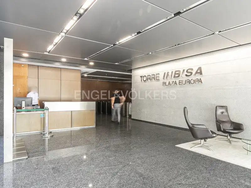 Oficina de lloguer en L'Hospitalet de Llobregat amb Aire condicionat