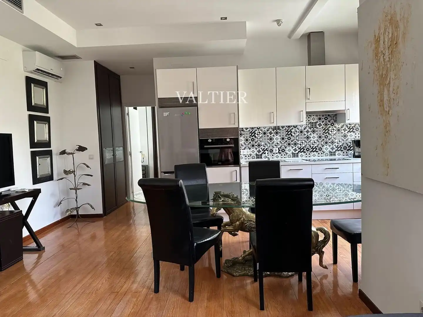 Kitchen of Flat for rent in  Madrid Capital  with Air Conditioner and Furnished