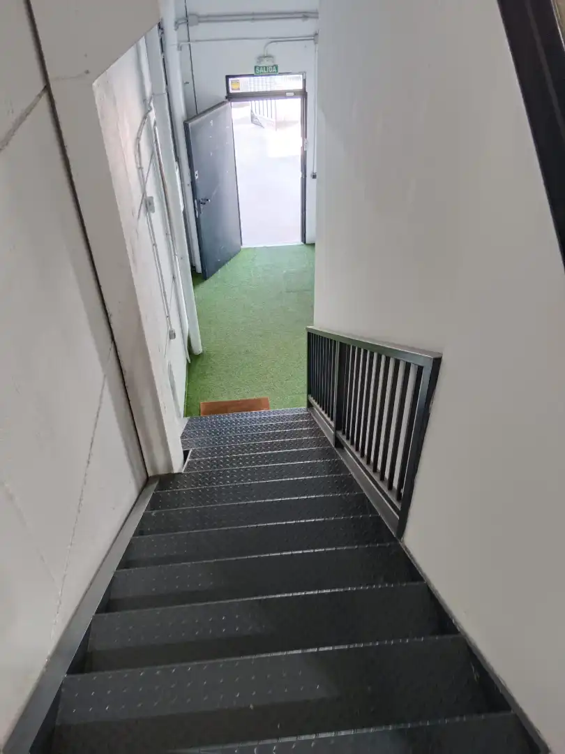 Nave industrial de alquiler en Arroyomolinos (Madrid) con Calefacción