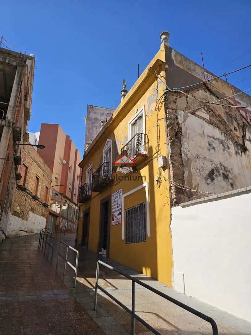Immobles singulars en venda a Calle Rafael de Muro