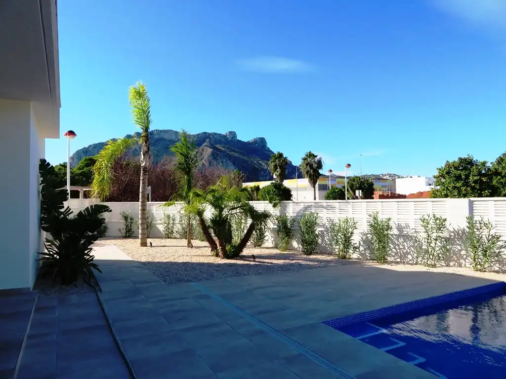 Vista exterior de Casa o chalet en venta en Els Poblets con Aire acondicionado, Calefacción y Jardín privado