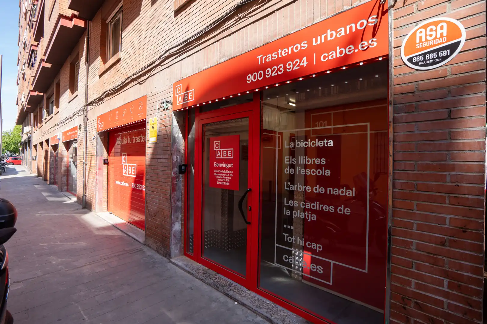 Traster de lloguer en Barcelona amb Alarma