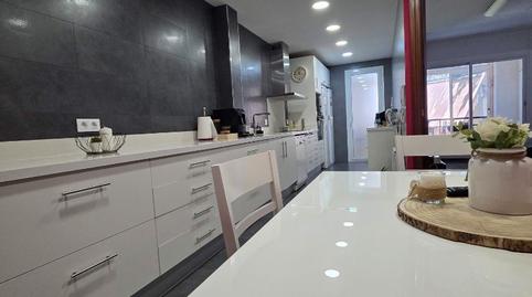 Foto 4 de Casa adosada en venta en Camí de la Serra, Barcelona