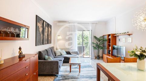 Foto 2 von Wohnung zur Miete in C/ de Nàpols, El Camp d'en Grassot i Gràcia Nova, Barcelona Capital