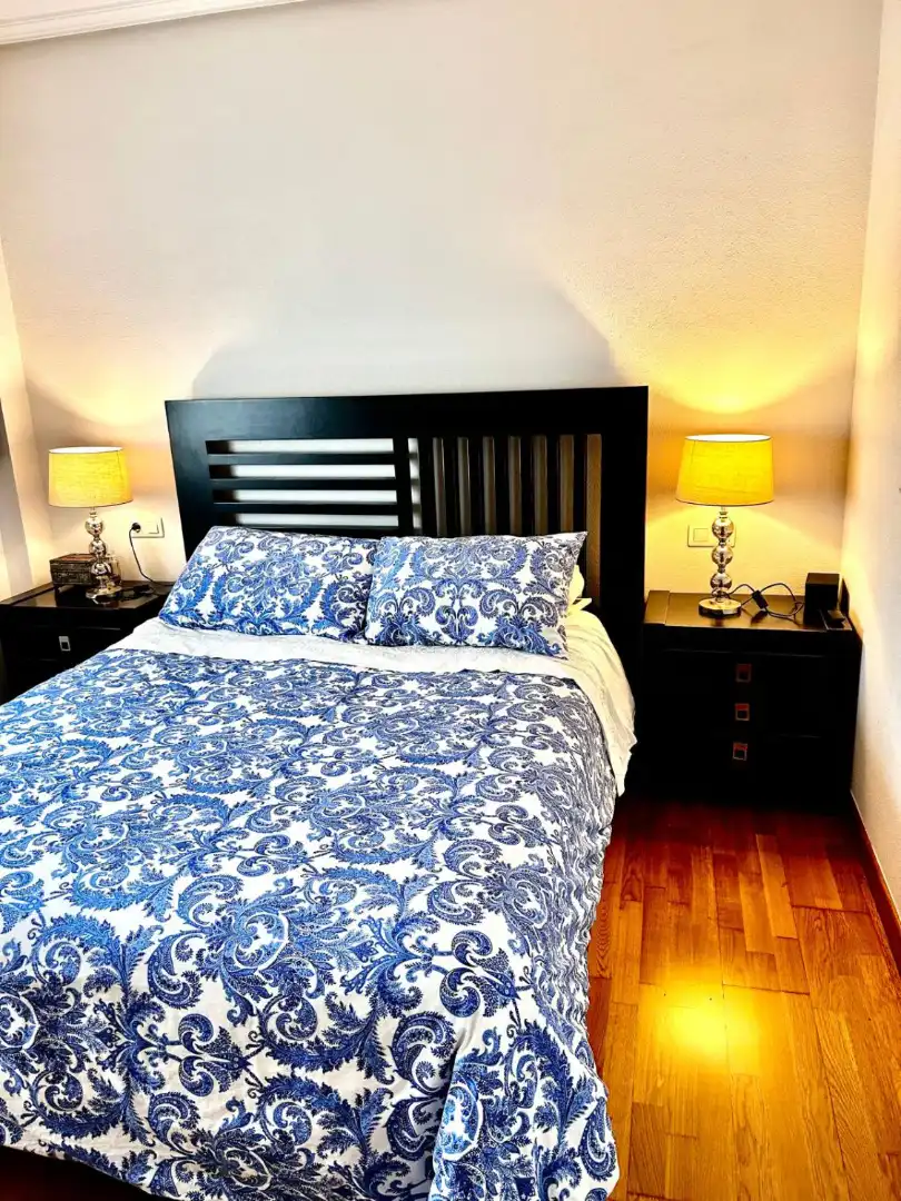 Habitación de Piso de alquiler en Murcia con Aire acondicionado, Piscina y Amueblado