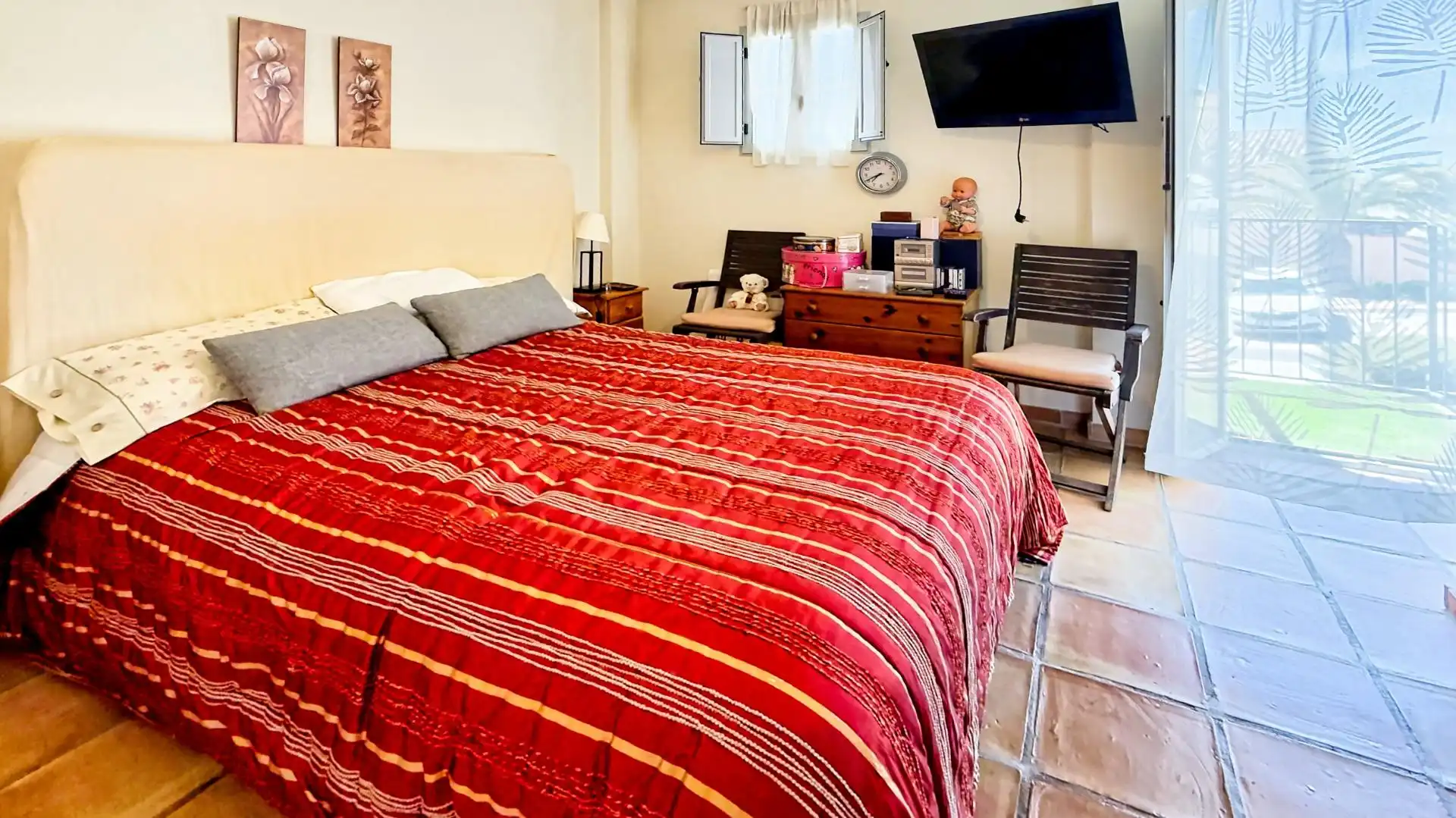 Habitación de Casa adosada en venta en Finestrat con Aire acondicionado, Jardín privado y Terraza