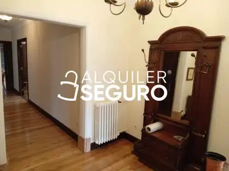 Piso de alquiler en Vitoria - Gasteiz con Calefacción