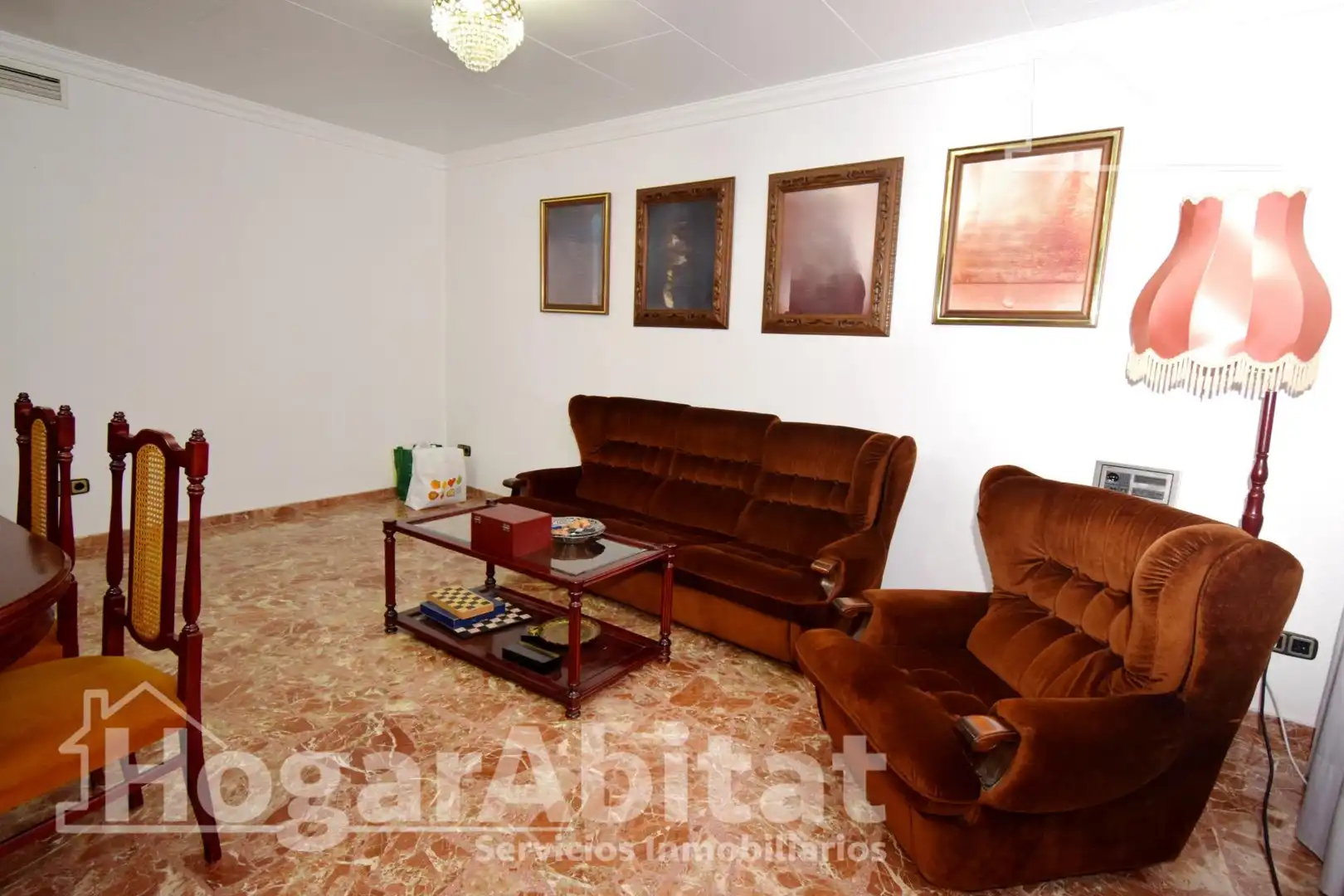 Sala d'estar de Casa o xalet en venda en Catarroja amb Aire condicionat, Calefacció i Terrassa