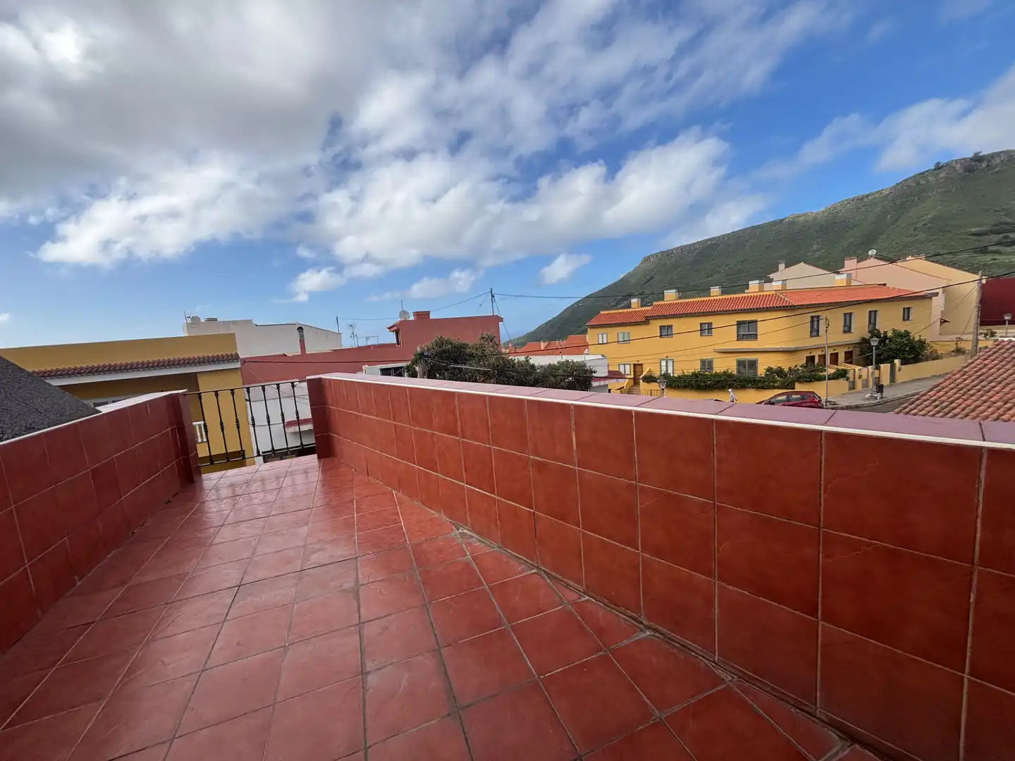 Vista exterior de Casa adosada en venta en Tegueste con Terraza, Trastero y Amueblado