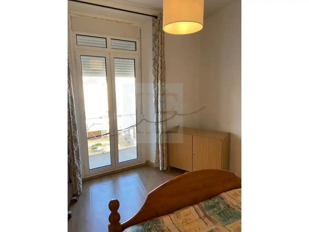 Habitación de Edificio en venta en Montbrió del Camp