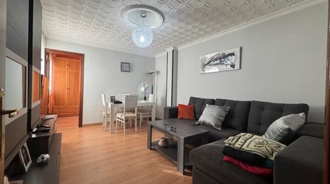 Foto 2 de Pis en venda a Calle Cisne, 9, Pajarillos Bajos, Valladolid Capital