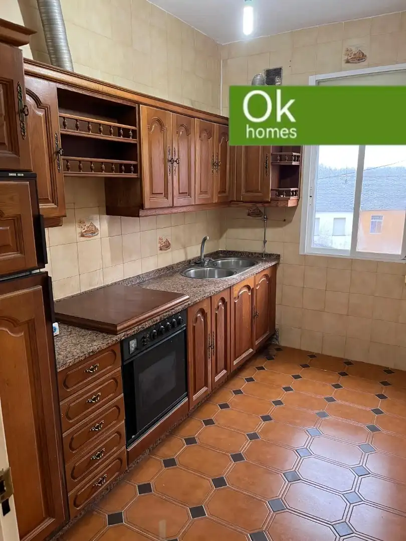 Semi-detached house for sale in Friol, imagen 9