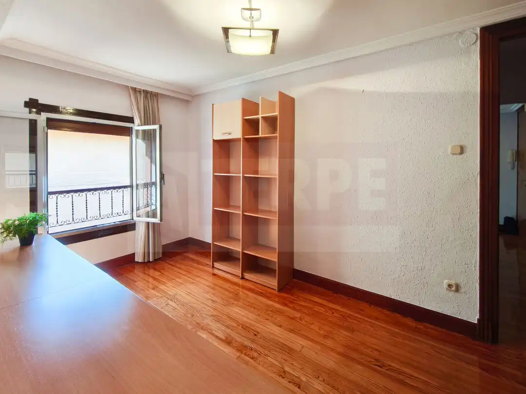 Bedroom of Flat for sale in Errenteria  with Furnished and Balcony