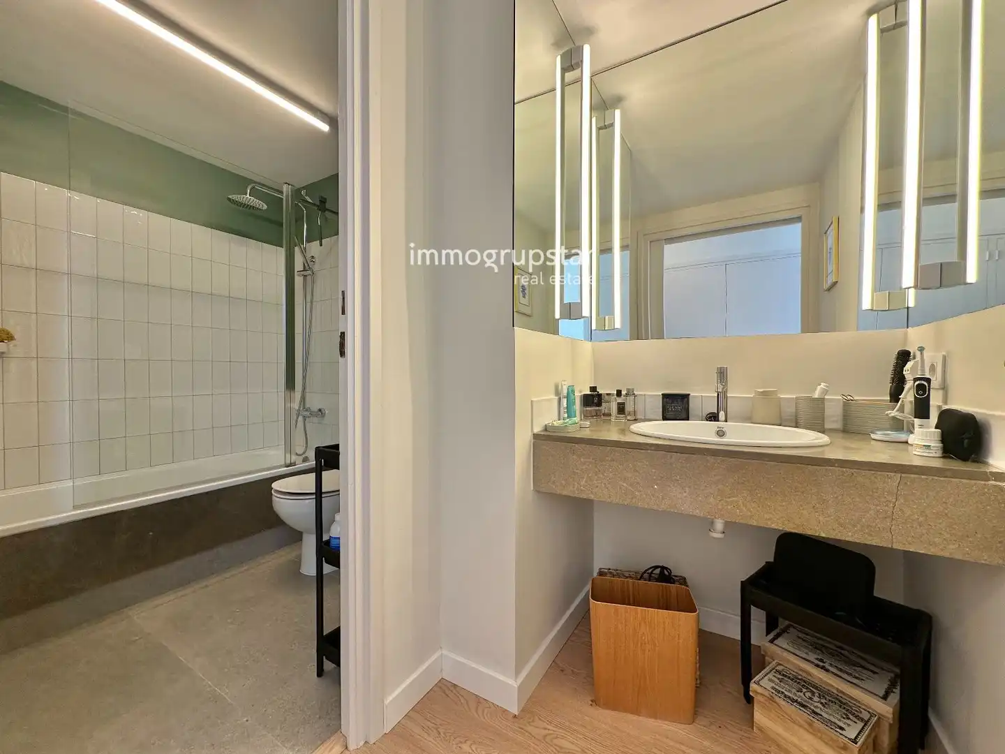 Bany de Apartament en venda en Castell d'Aro, Platja d'Aro i s'Agaró amb Calefacció, Parquet i Terrassa