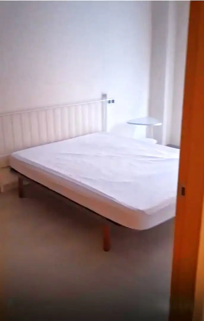 Habitación de Apartamento en venta en Murcia con Aire acondicionado, Calefacción y Amueblado