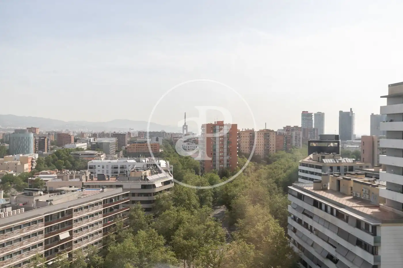 Vista exterior de Pis en venda en Sant Martí