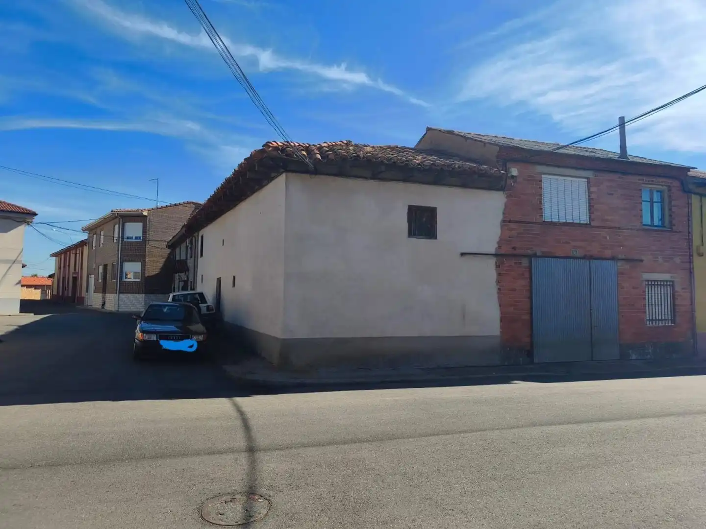Exterior view of Country homes for sale in Turcia, León