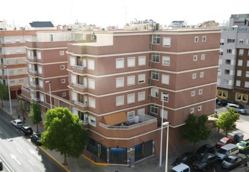 Garatge de lloguer a Carrer Albatera, 3, Ciutat Esportiva