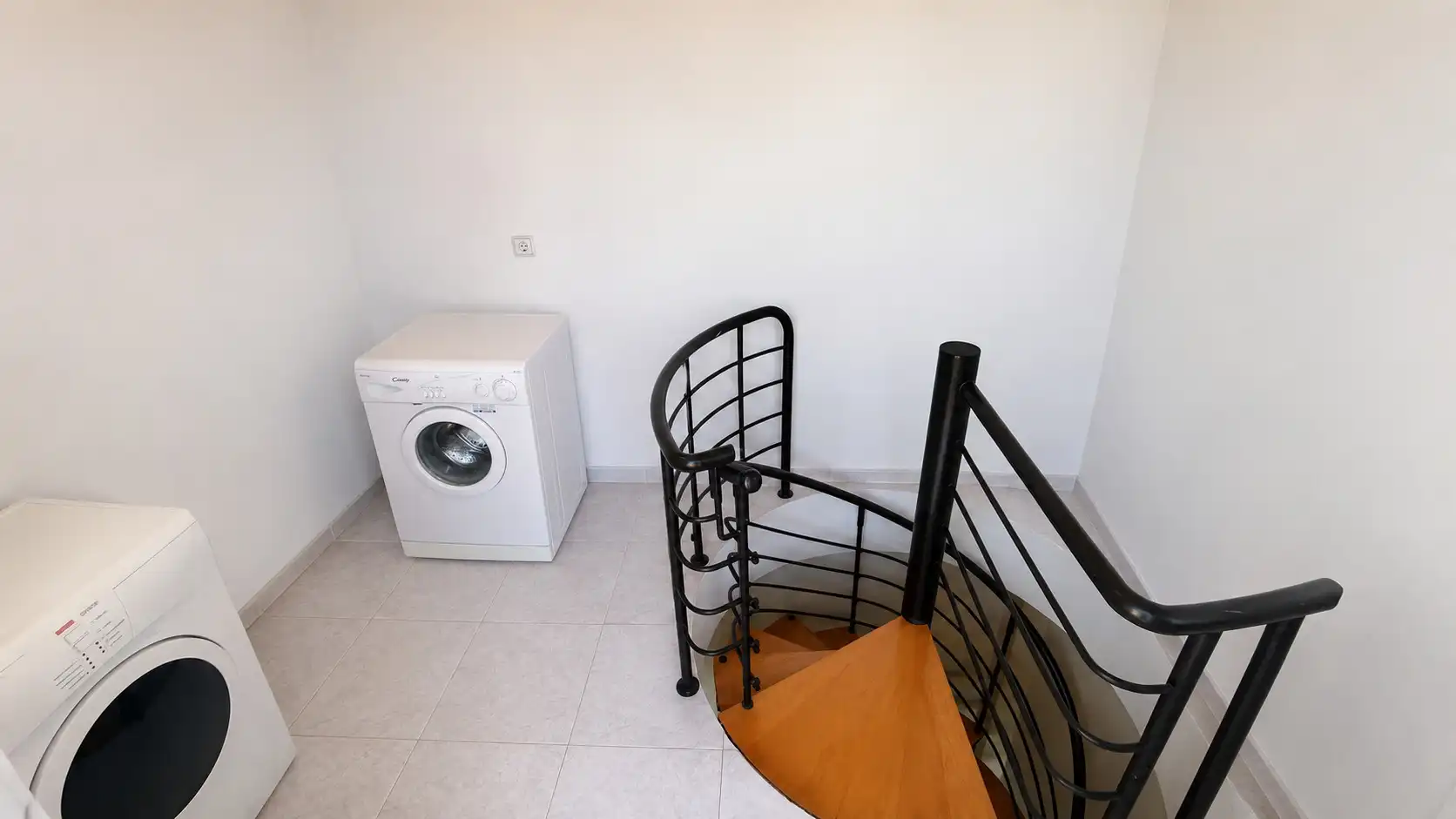 Àtic en venda en La Pobla de Montornès   amb Aire condicionat, Calefacció i Jardí privat