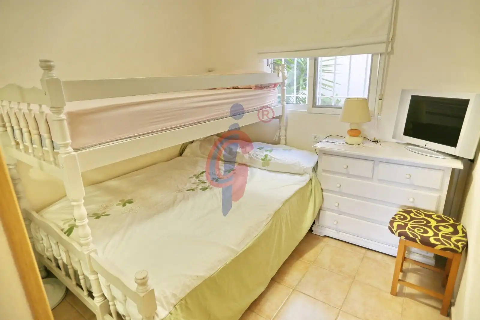 Habitación de Casa adosada en venta en Guardamar del Segura con Aire acondicionado, Calefacción y Terraza