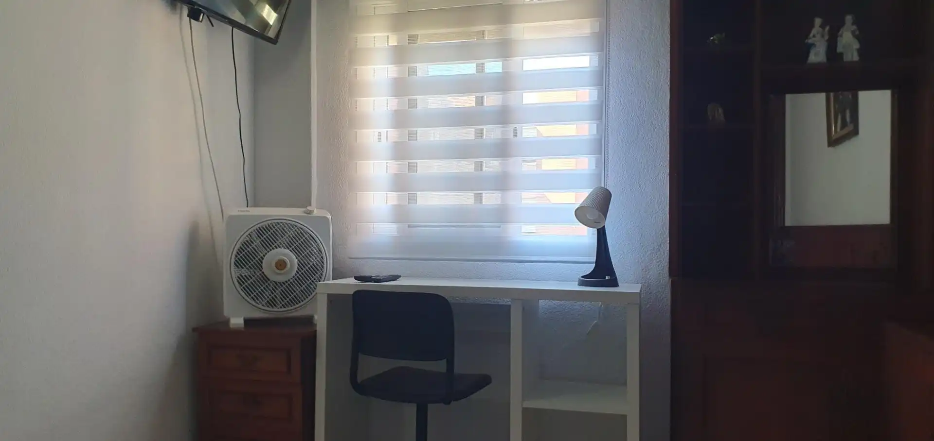 Habitación en Calle PRIMAVERA, Carolinas Altas