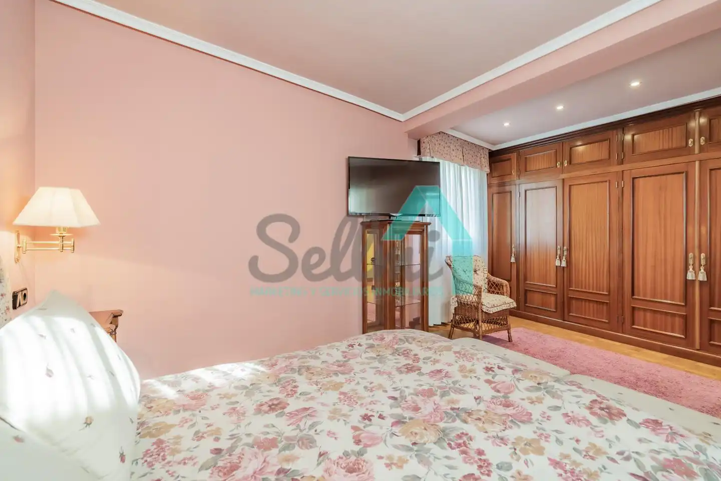 Dúplex de alquiler en Calle la Lila, Salesas - Foncalada - Campoamor