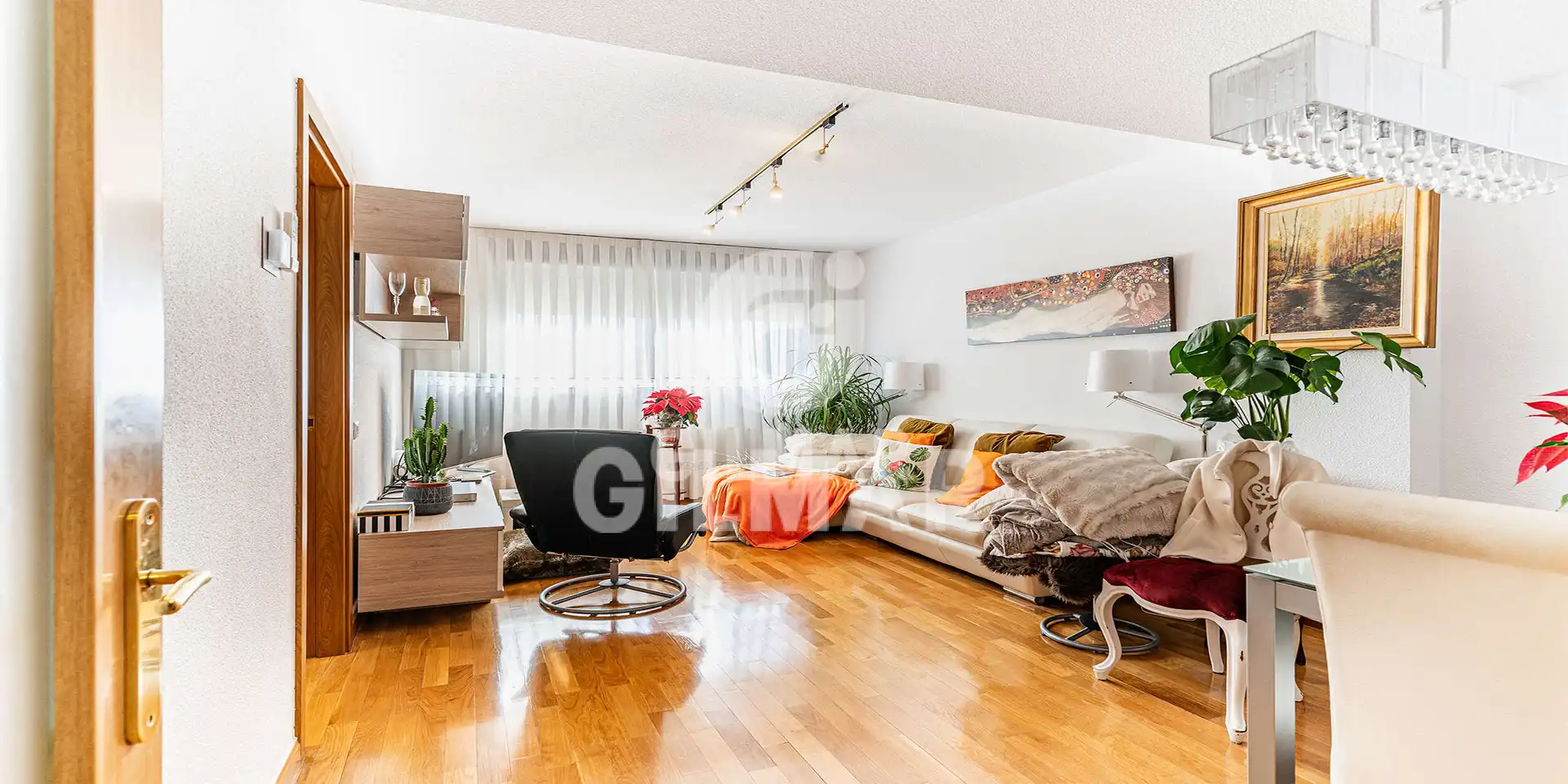 Sala de estar de Ático en venta en Parla con Calefacción, Jardín privado y Trastero