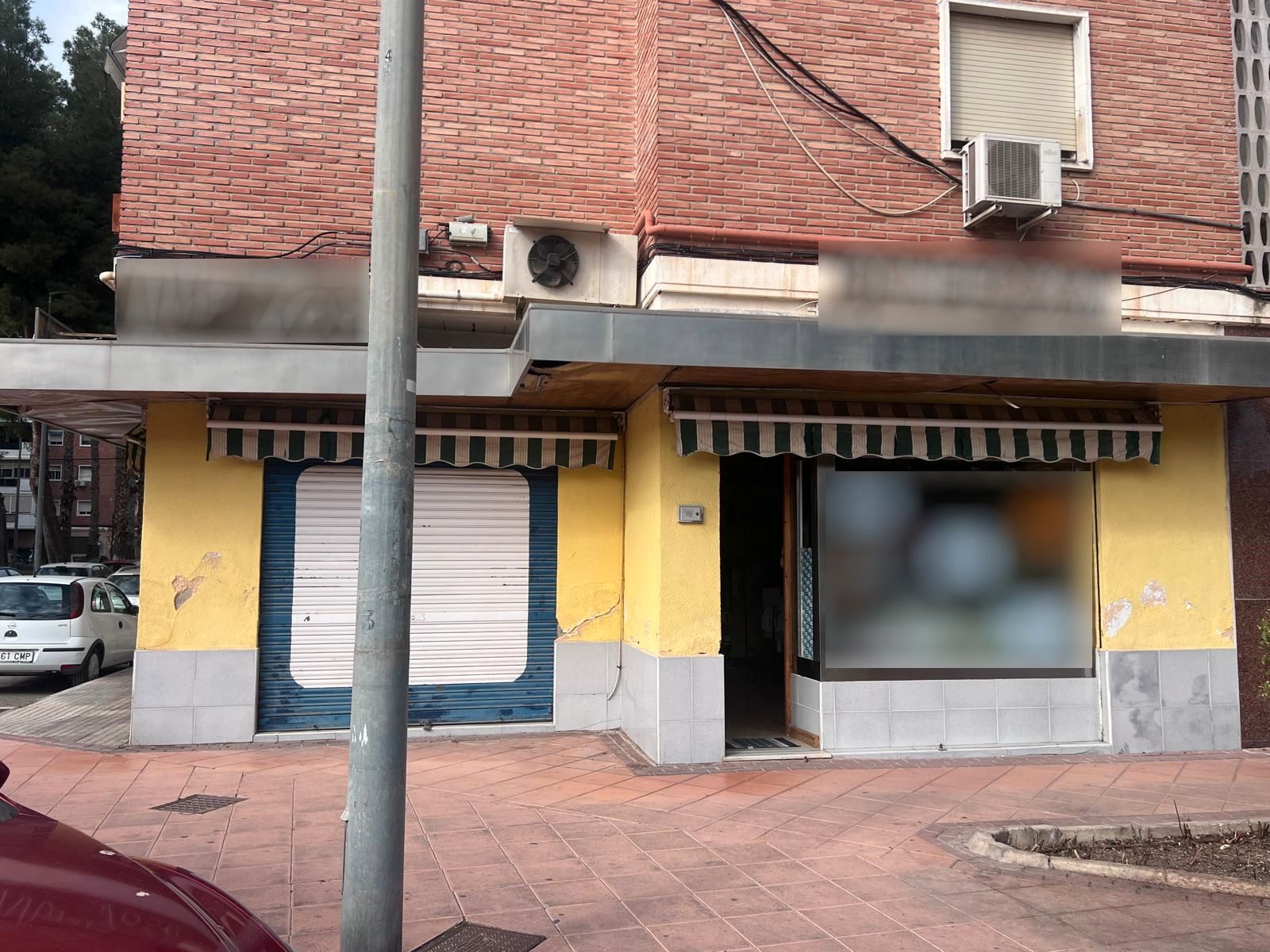 Local de lloguer a Infante Juan Manuel, Sur