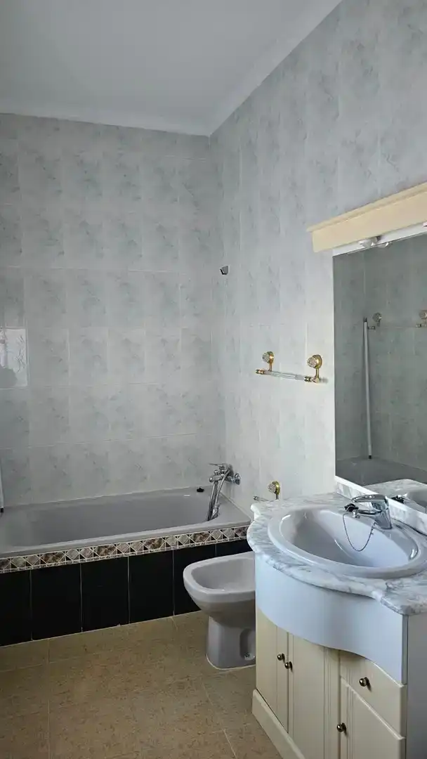 Baño de Piso de alquiler en Cortegana, Huelva