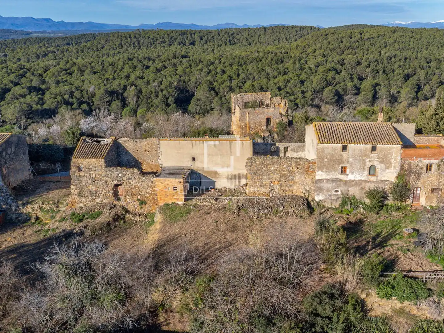Casa rústica amb jardí en venda a Pontós, imagen 3
