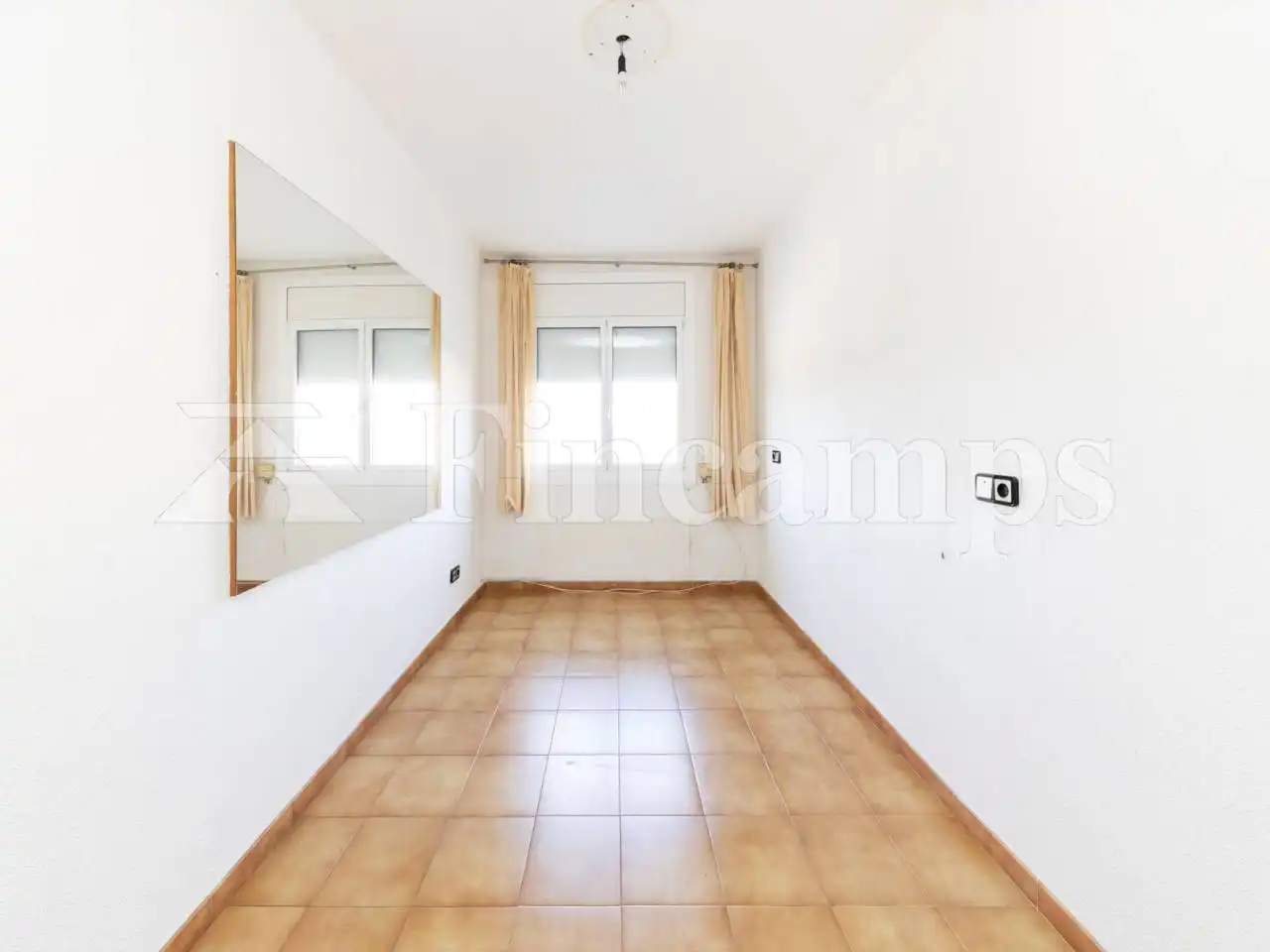 Habitación de Piso en venta en Sabadell con Aire acondicionado y Balcón