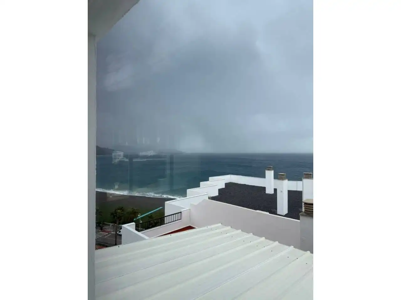 Vista exterior de Apartament en venda en Almuñécar amb Alarma