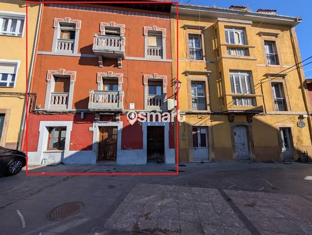 Edificio en Venta en Principe de Asturias en Salas